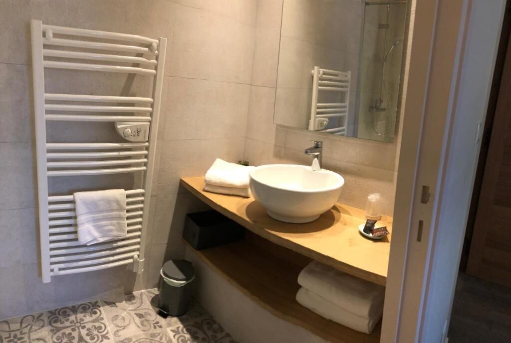 Photo of Bathroom in Levernois