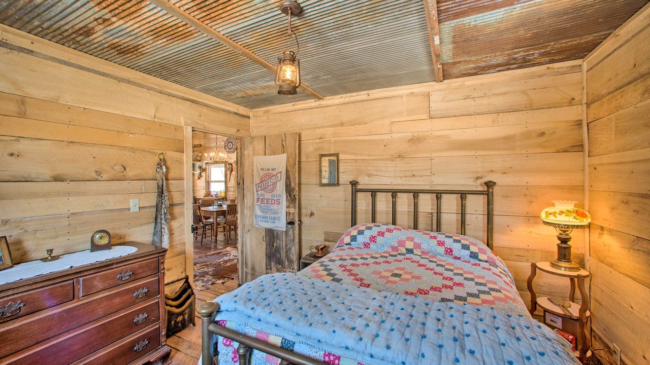 Photo of Bedroom in Putnam County