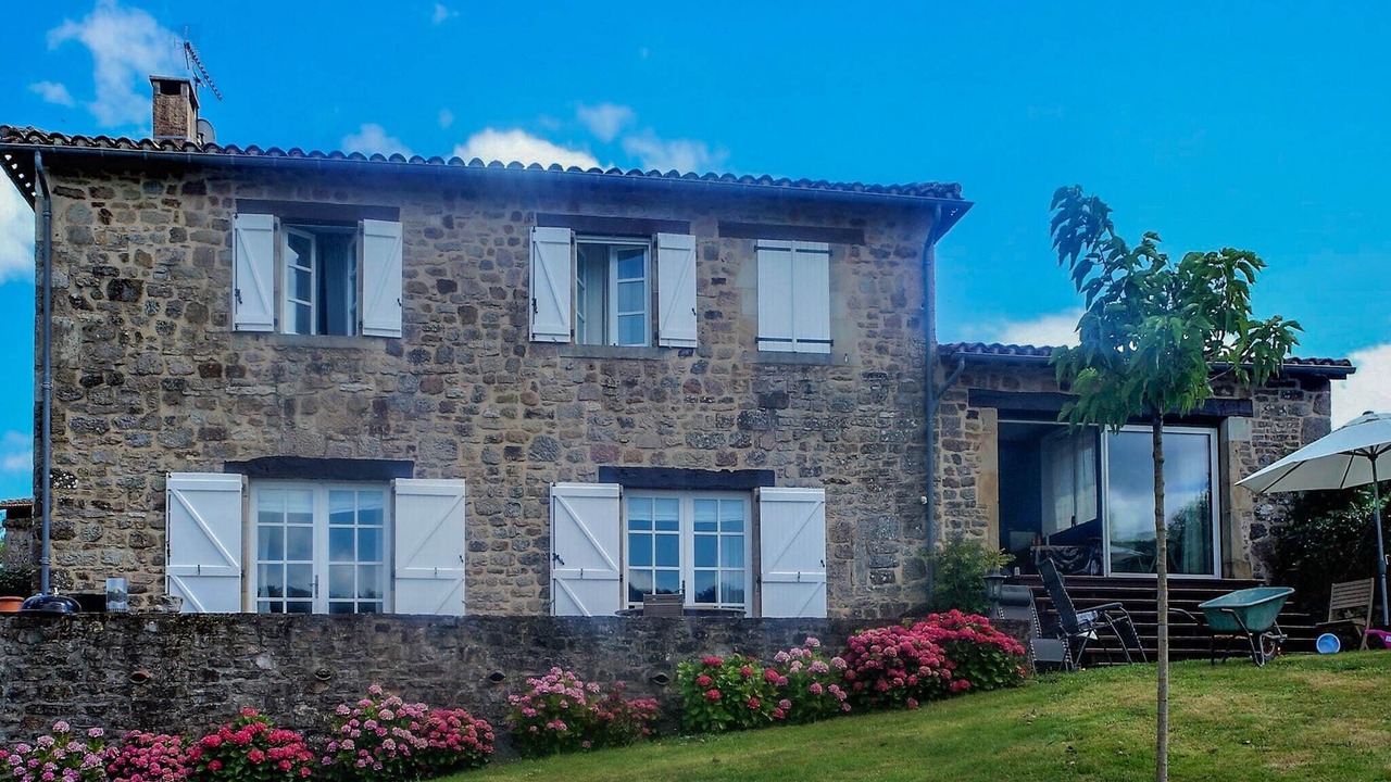 Photo of Outdoor in Saint-Beauzile