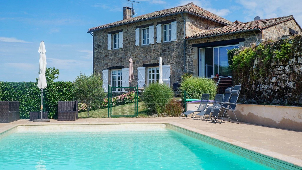 Photo of Outdoor in Saint-Beauzile