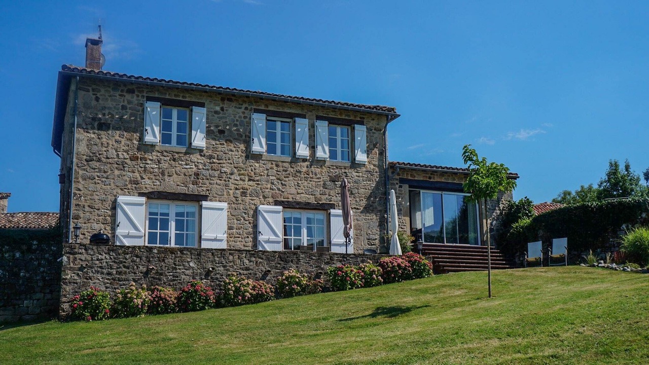 Photo of Outdoor in Saint-Beauzile