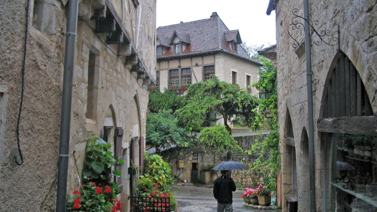 Photo of Others in Tour-de-Faure