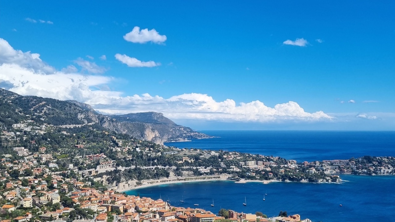 Photo of Others in Quartier du Port