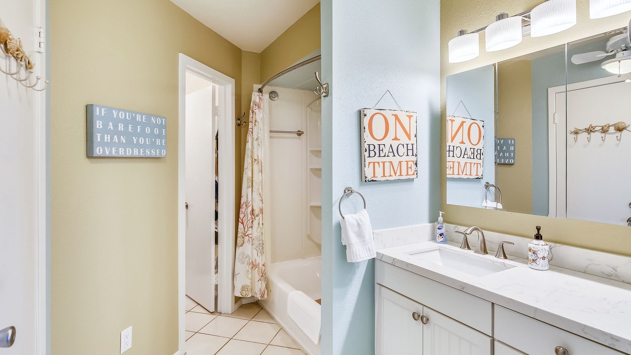 Photo of Bathroom in Spanish Grant