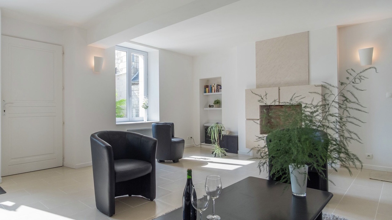 Photo of Livingroom in Beaumont-en-Veron