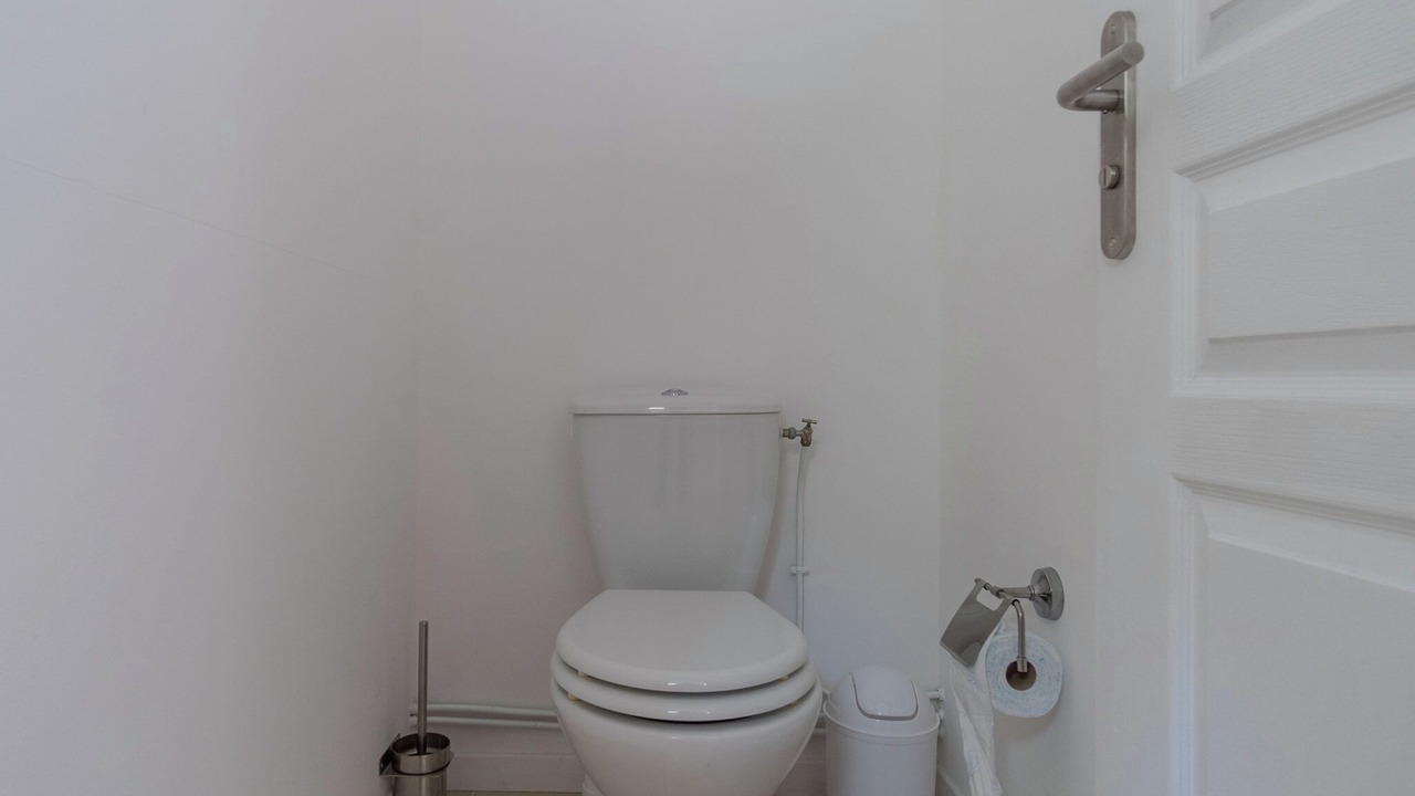 Photo of Bathroom in Beaumont-en-Veron