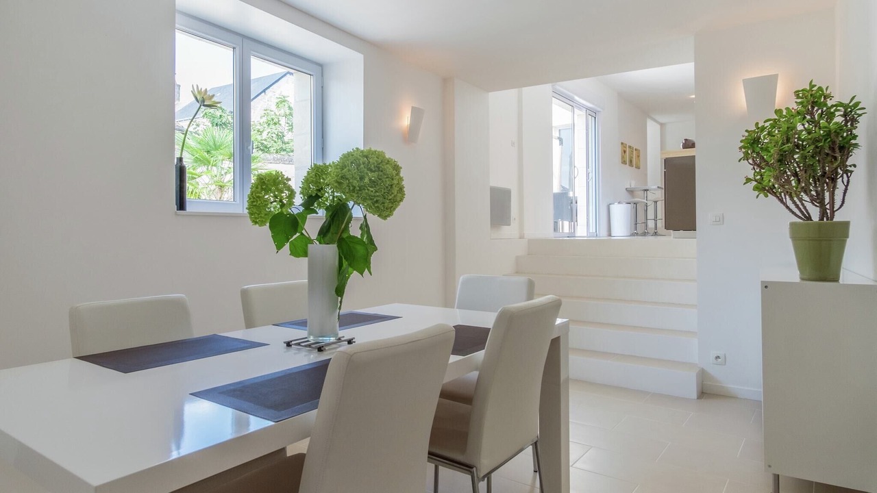 Photo of Livingroom in Beaumont-en-Veron