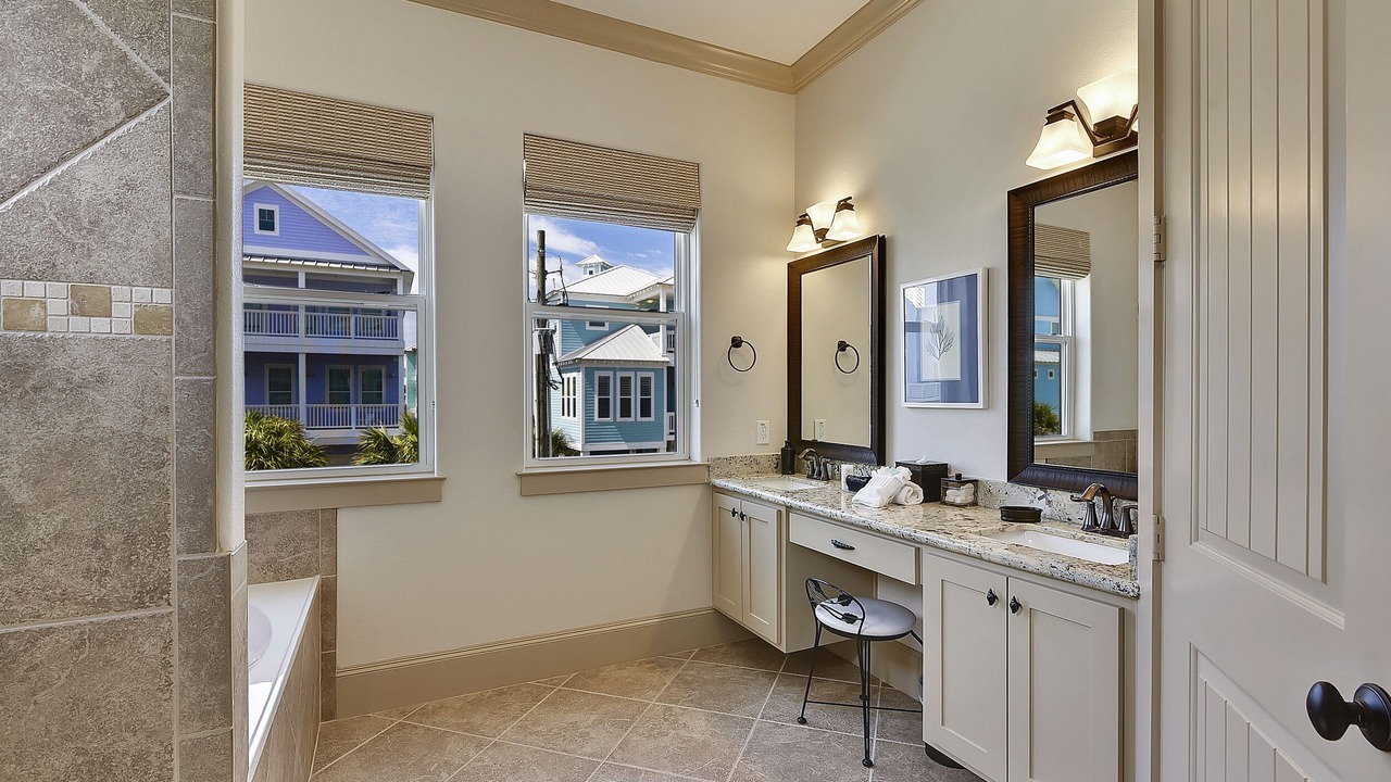 Photo of Bathroom in Beachside Village