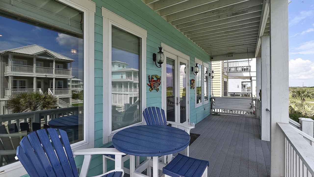 Photo of Patio Balcony in Beachside Village