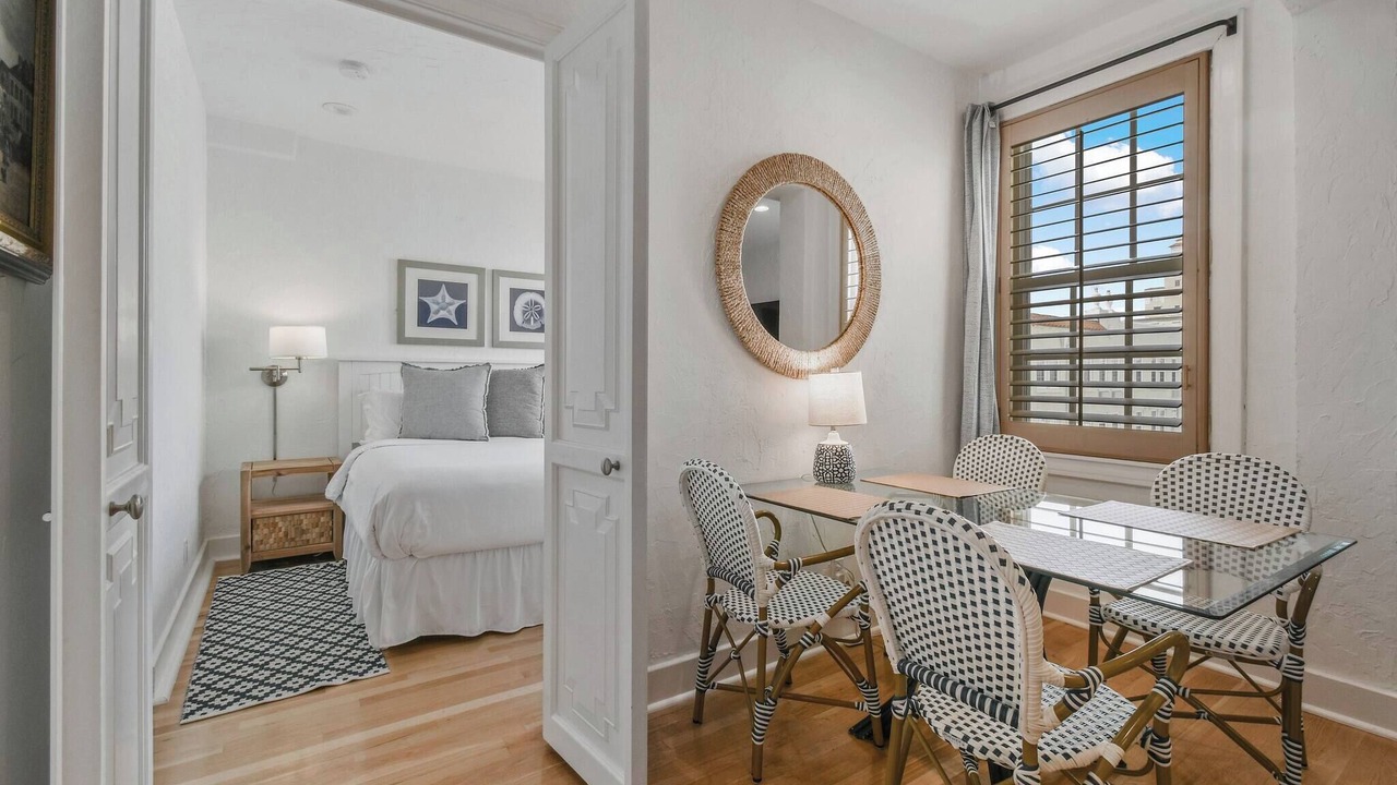 Photo of Bedroom in Palm Beach