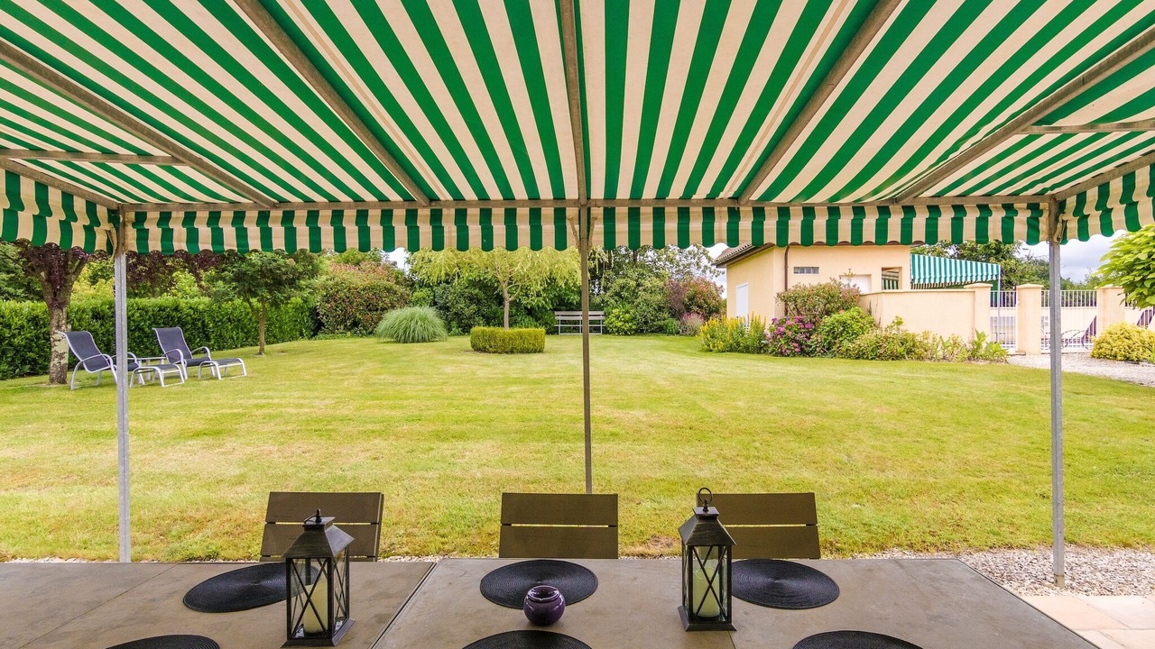 Photo of Patio Balcony in Saint-Nexans