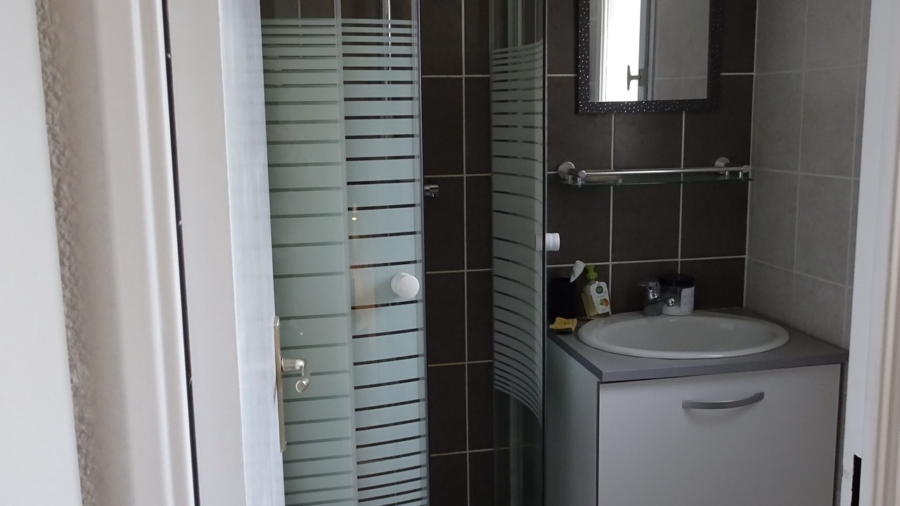 Photo of Bathroom in Guidel-Plages