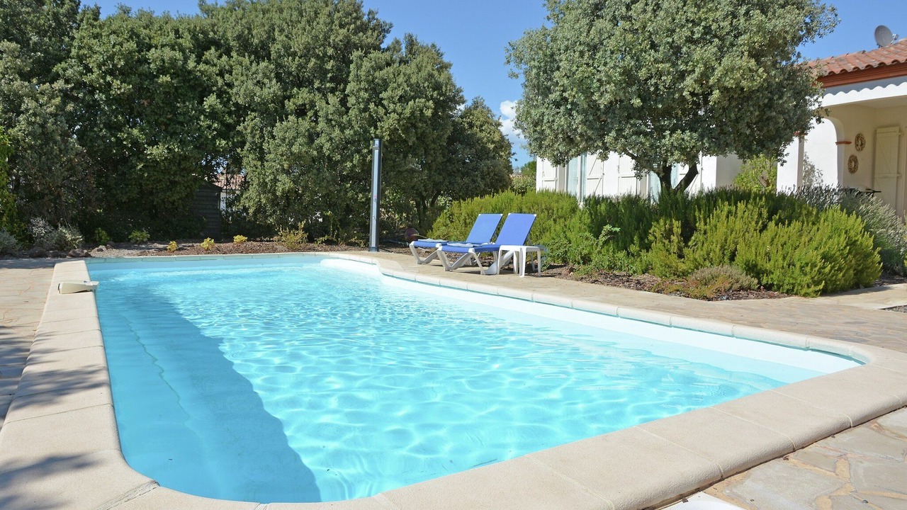 Photo of Outdoor in Escales