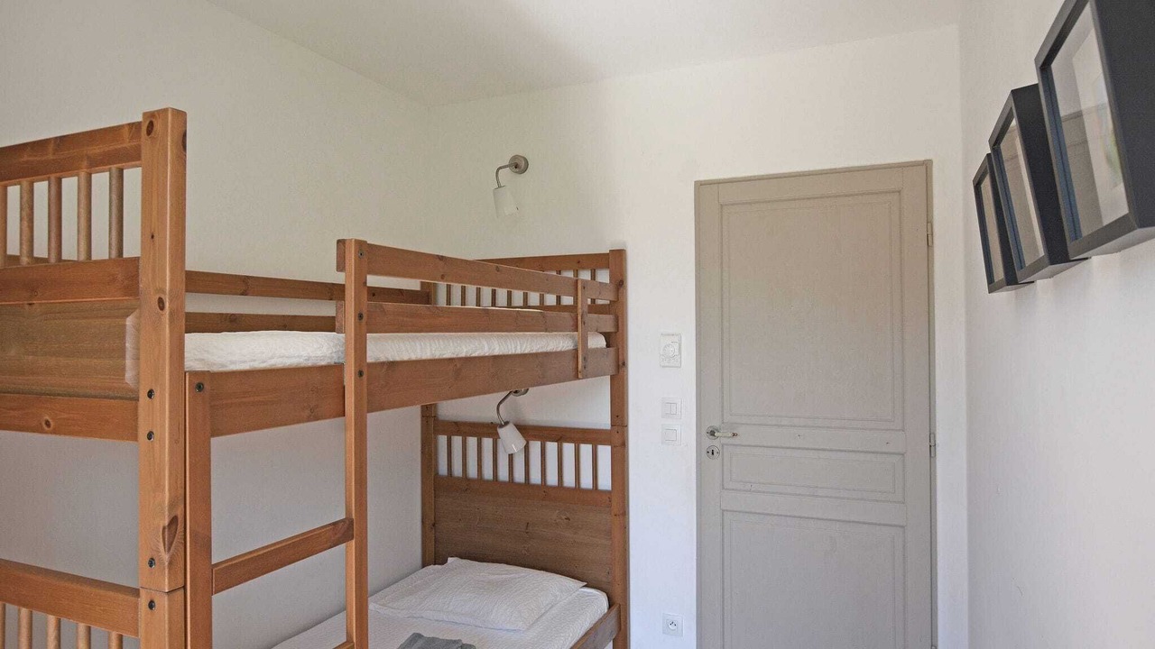 Photo of Others in Escales