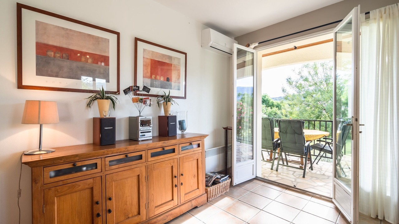Photo of Livingroom in Felines-Minervois