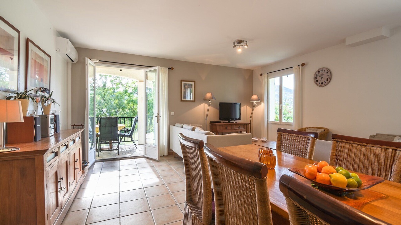 Photo of Livingroom in Felines-Minervois