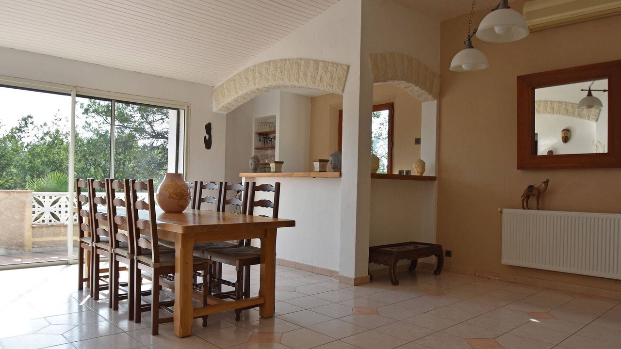 Photo of Livingroom in Saint-Paul-en-Foret