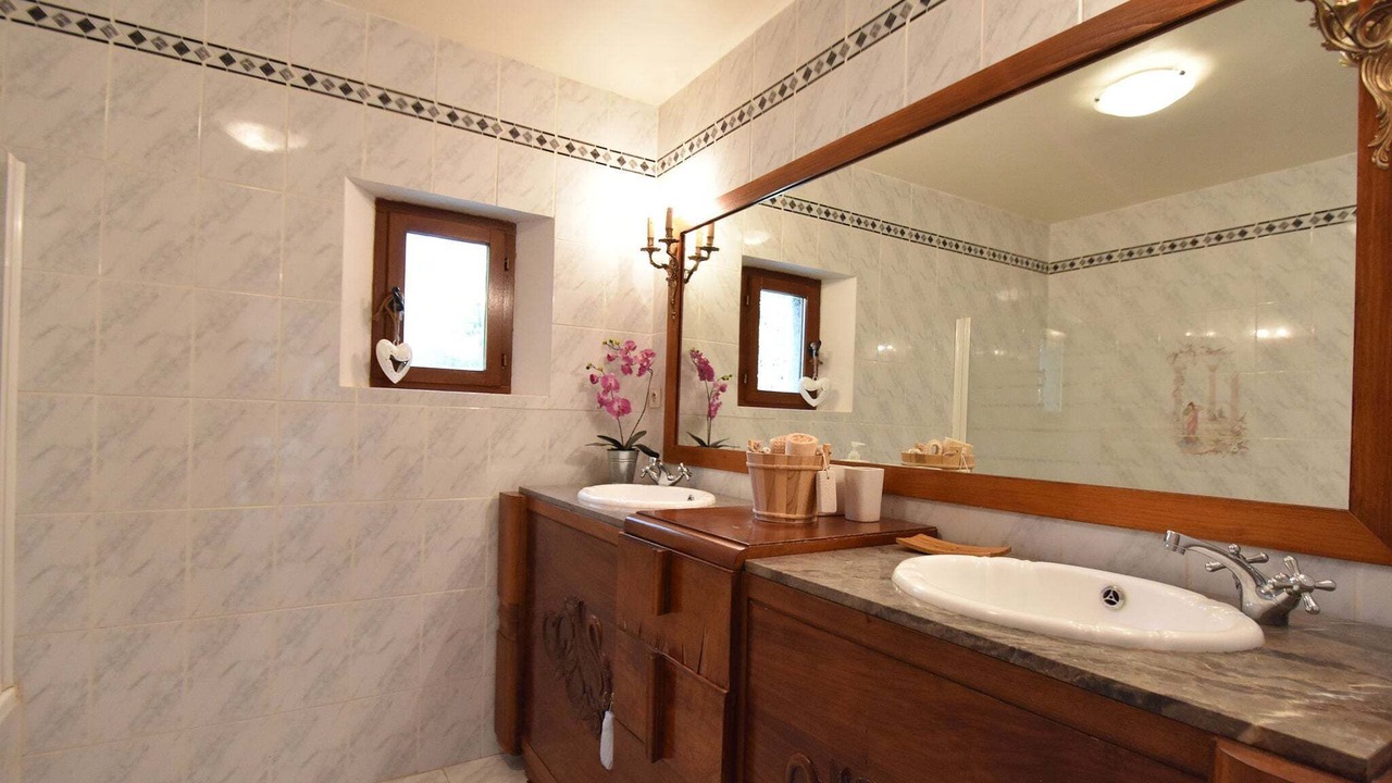 Photo of Bathroom in Saint-Paul-en-Foret