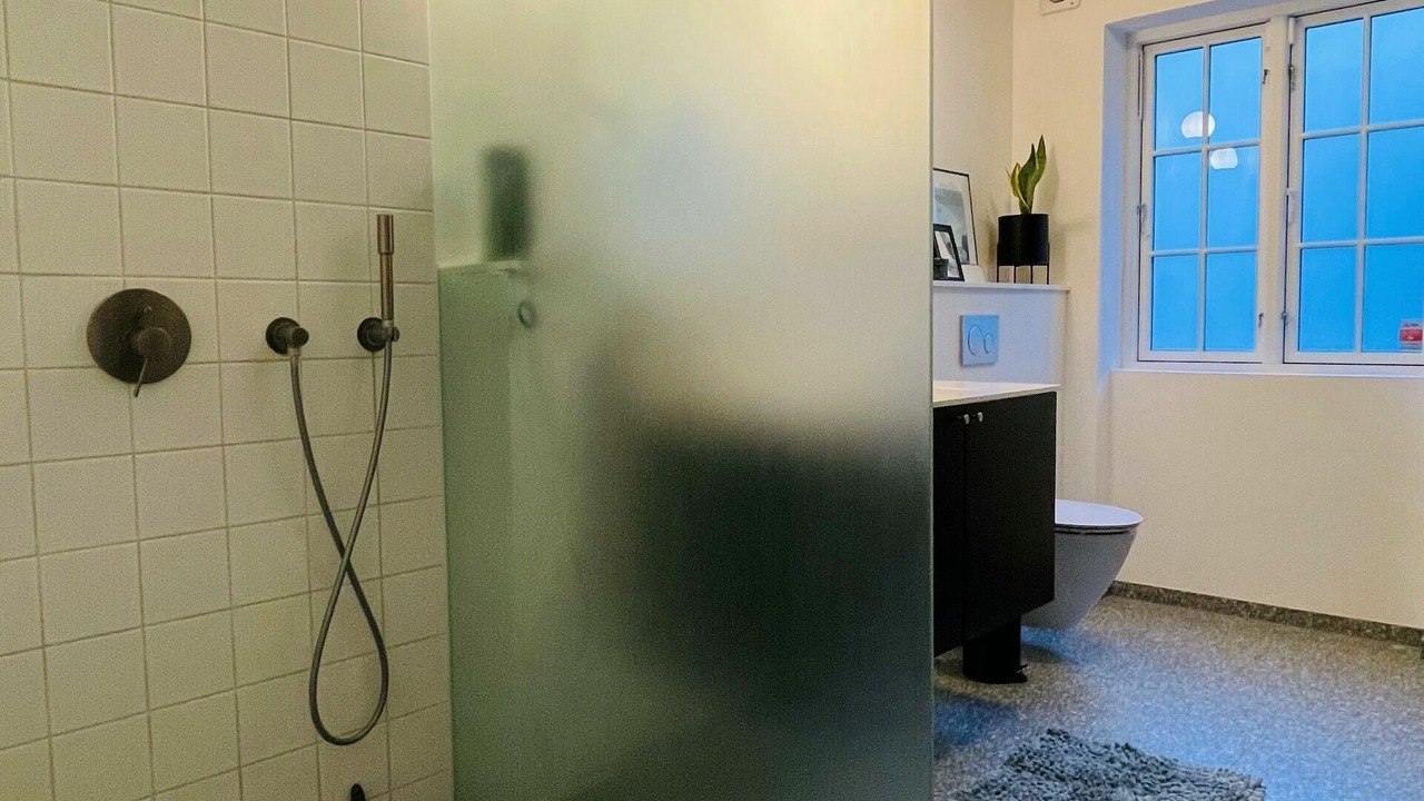 Photo of Bathroom in Frederiksberg