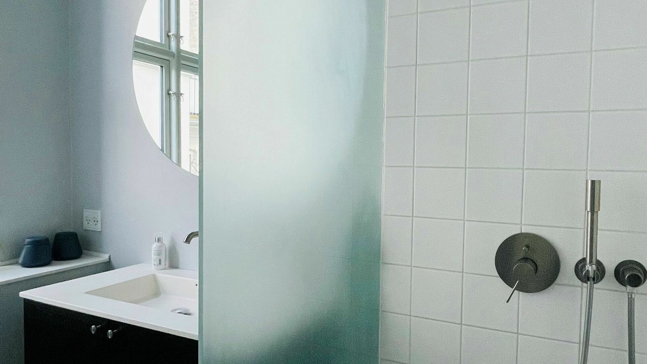 Photo of Bathroom in Frederiksberg