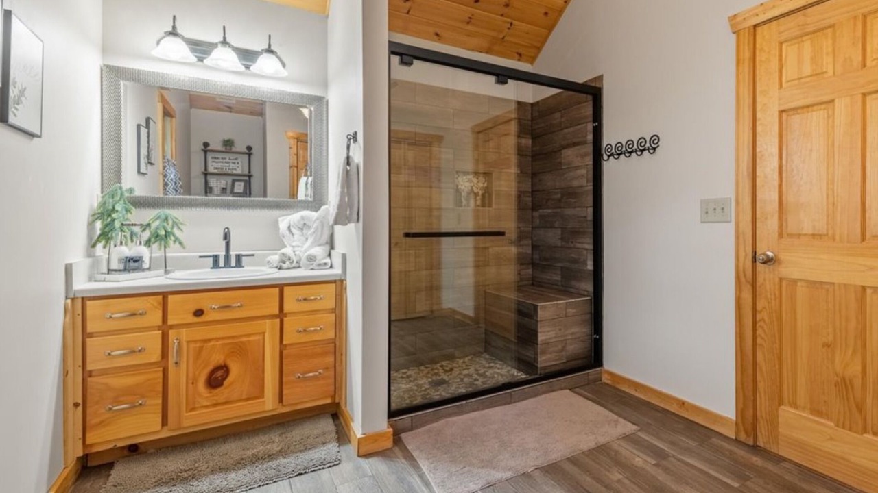 Photo of Bathroom in Ellijay