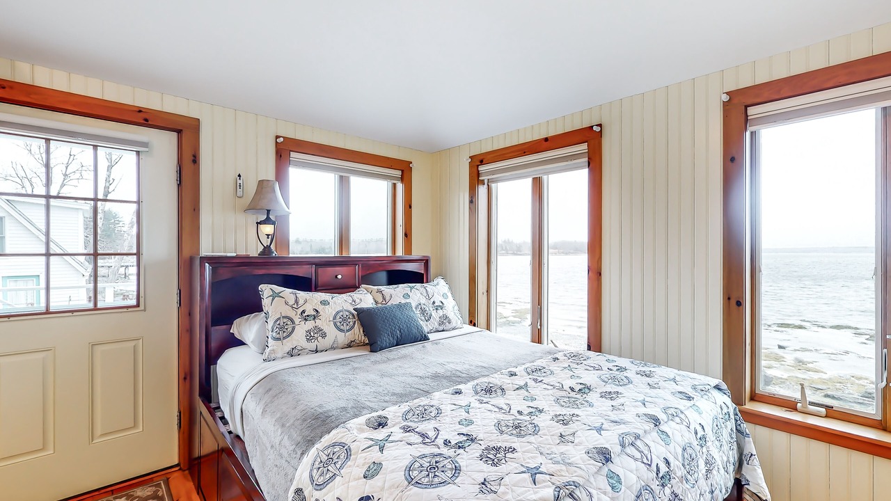 Photo of Bedroom in Surry