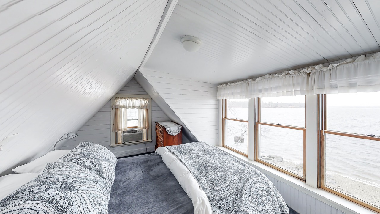 Photo of Bedroom in Surry