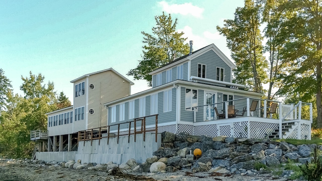 Photo of Outdoor in Surry