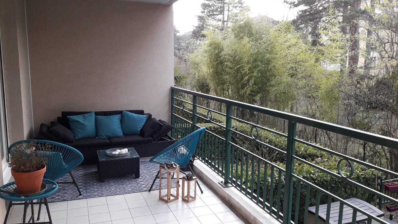 Photo of Patio Balcony in Point Du Jour - Aqueducts