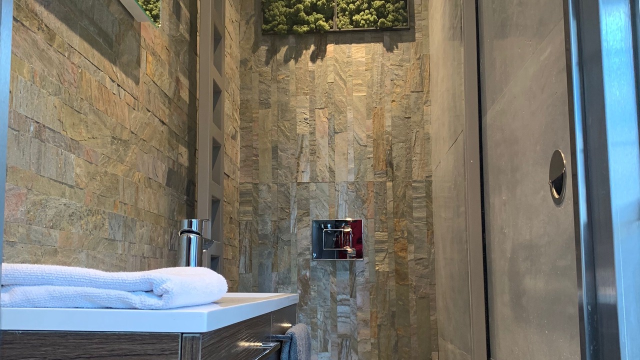 Photo of Bathroom in Frognal and Fitzjohns