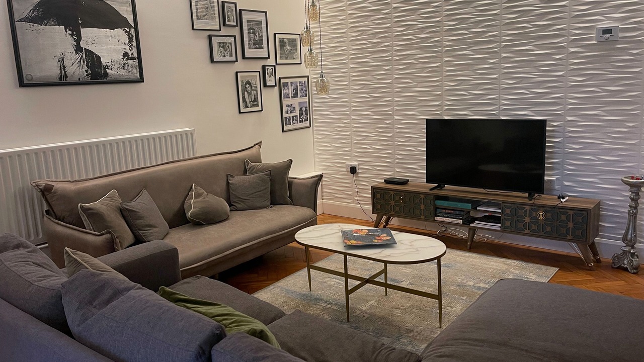 Photo of Others in Frognal and Fitzjohns