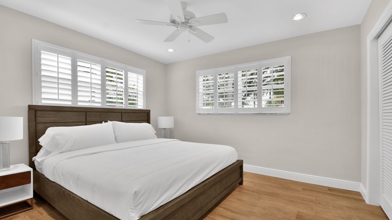 Photo of Others in Imperial Point