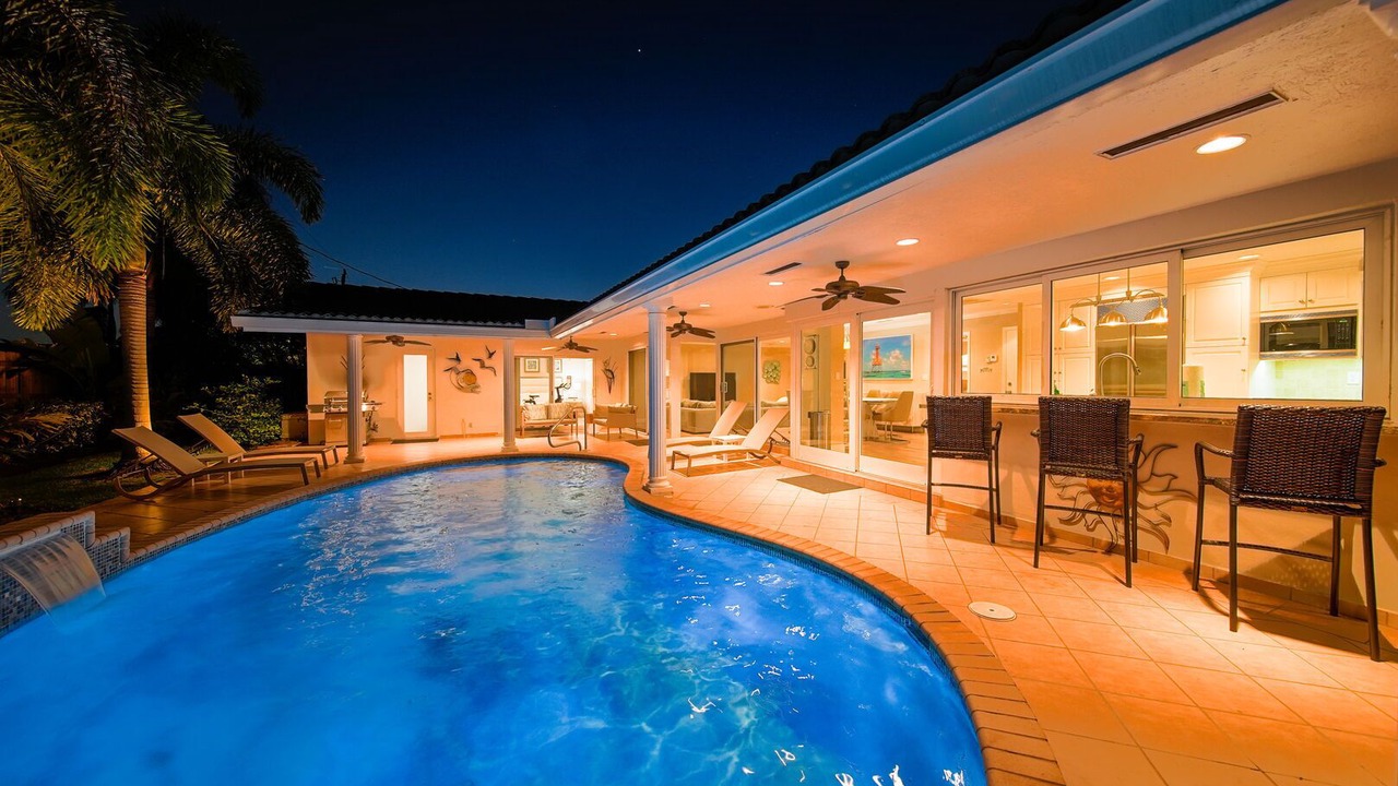 Photo of Others in Imperial Point