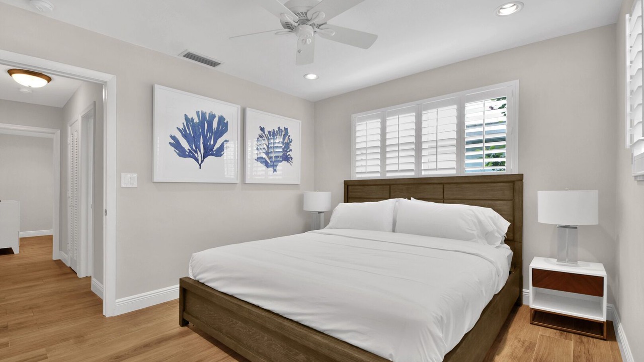 Photo of Others in Imperial Point