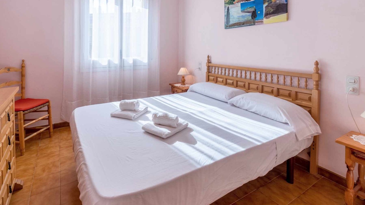 Photo of Bedroom in Llanca
