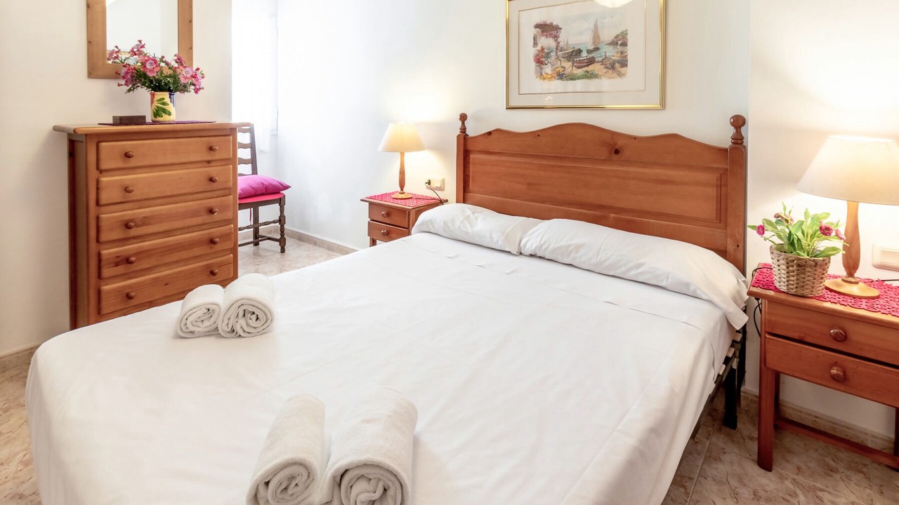 Photo of Bedroom in Llanca