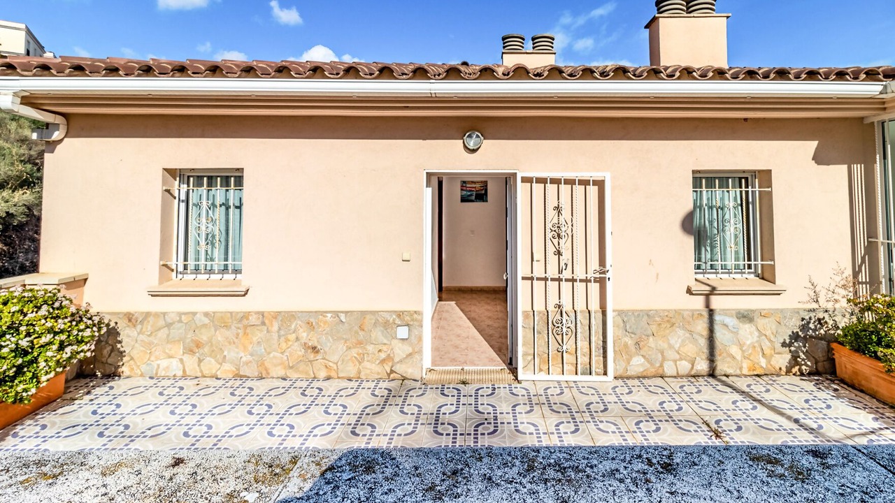 Photo of Outdoor in Llanca