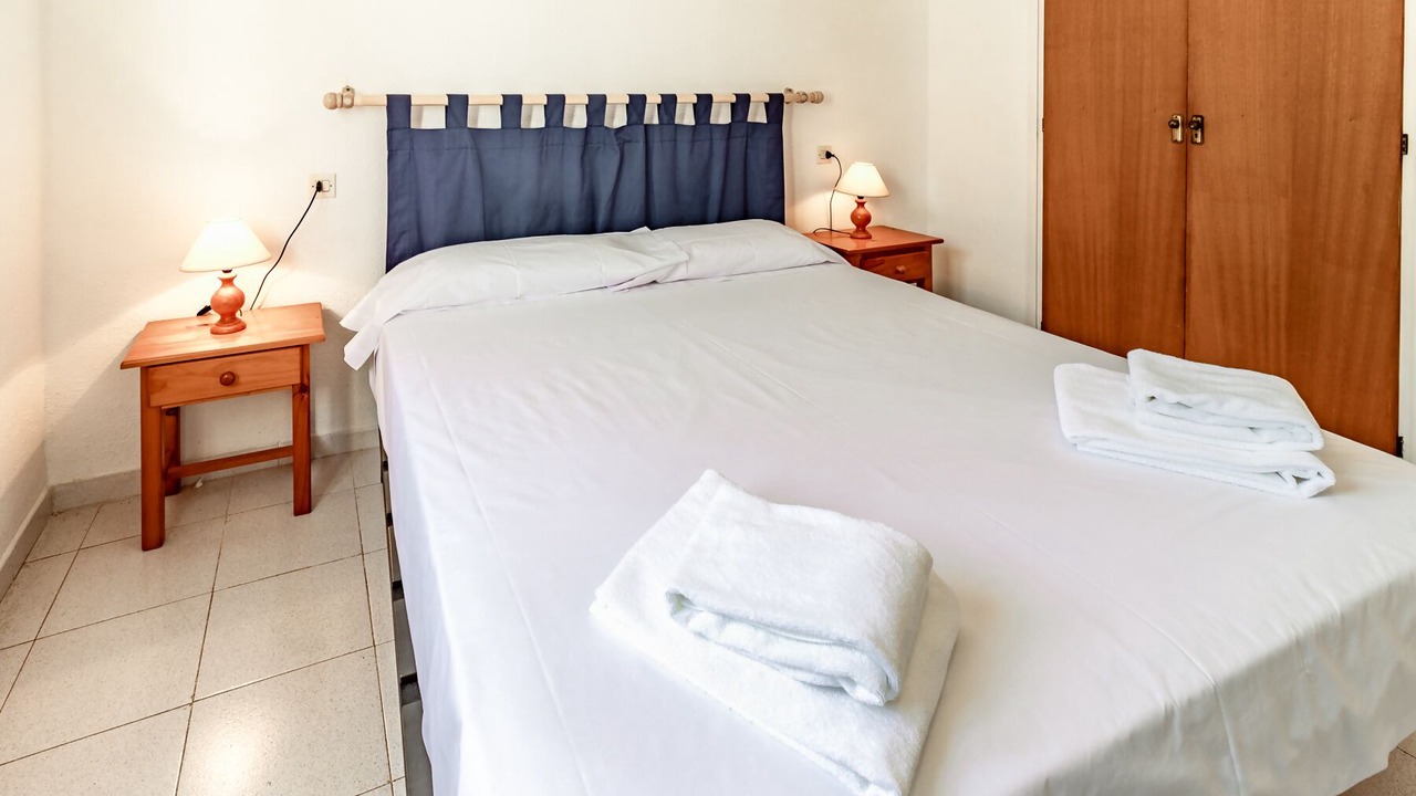 Photo of Bedroom in Llanca