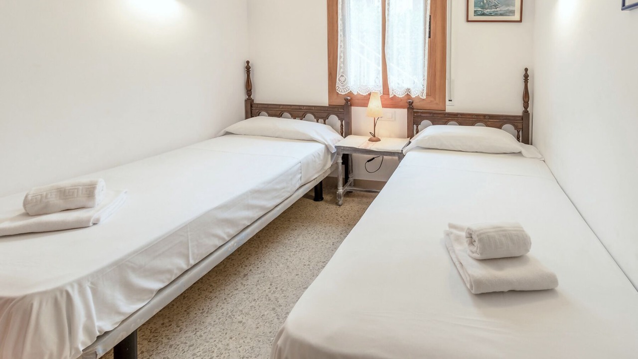 Photo of Bedroom in Llanca