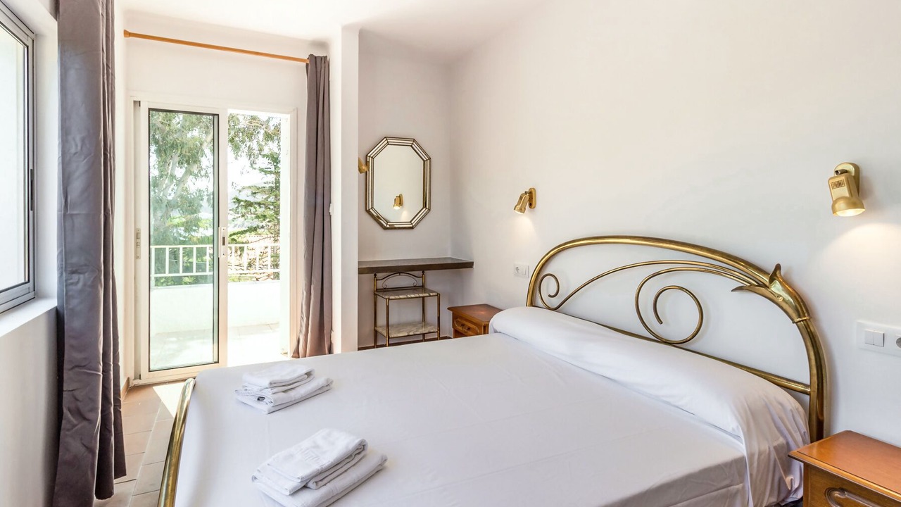 Photo of Bedroom in Llanca