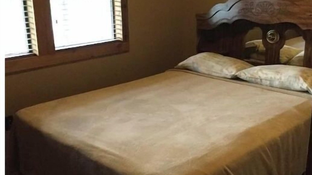 Photo of Bedroom in Longtown