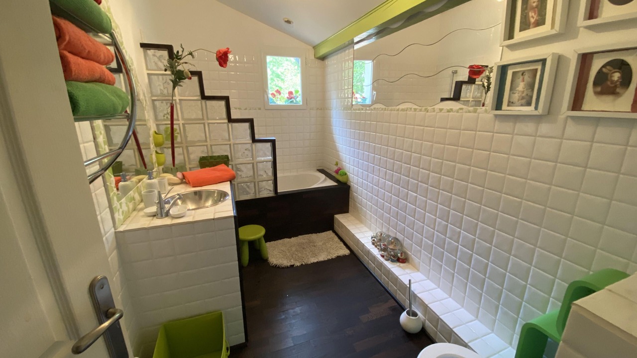 Photo of Bathroom in Saint-Pierre-d'Irube