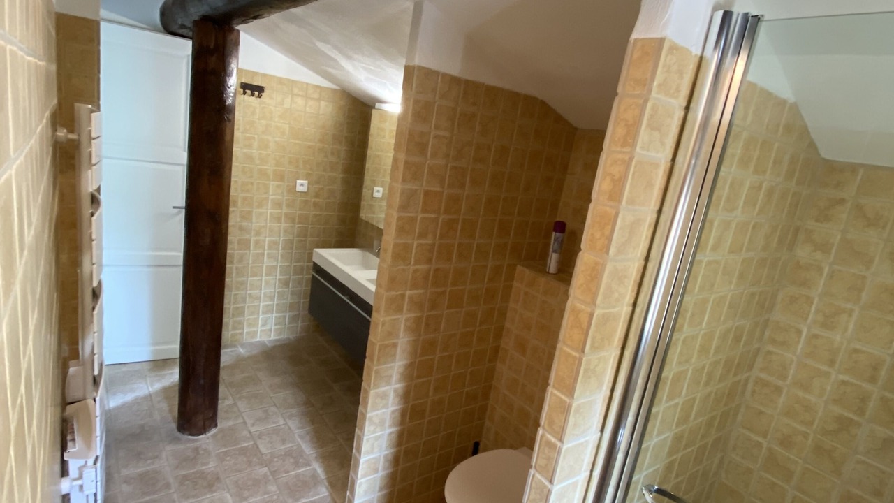 Photo of Bathroom in Cabrieres-d'Avignon