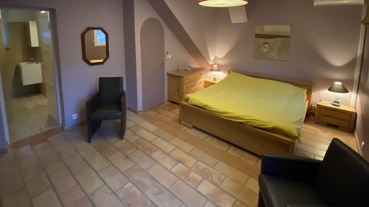 Photo of Bedroom in Cabrieres-d'Avignon