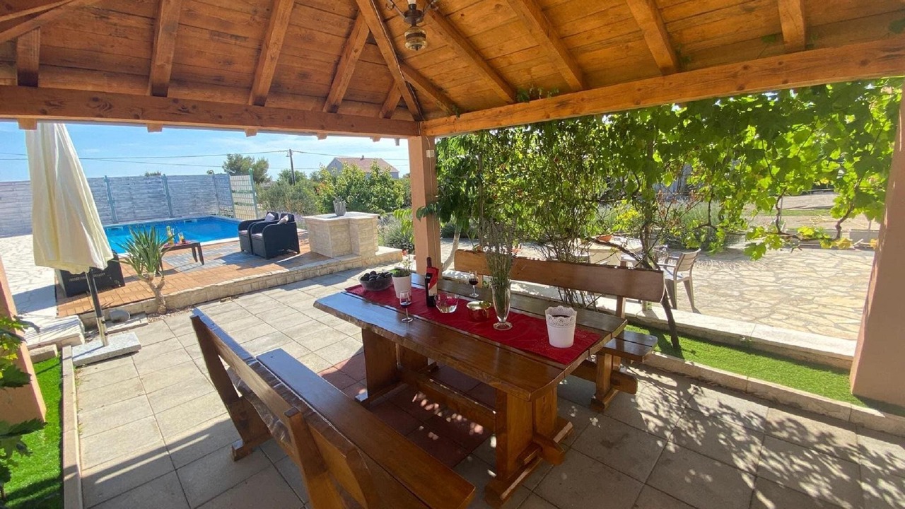 Photo of Patio Balcony in Lisicici