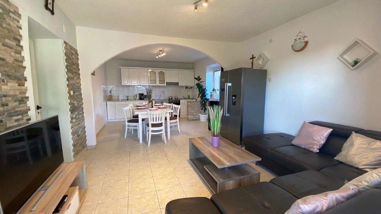 Photo of Livingroom in Lisicici