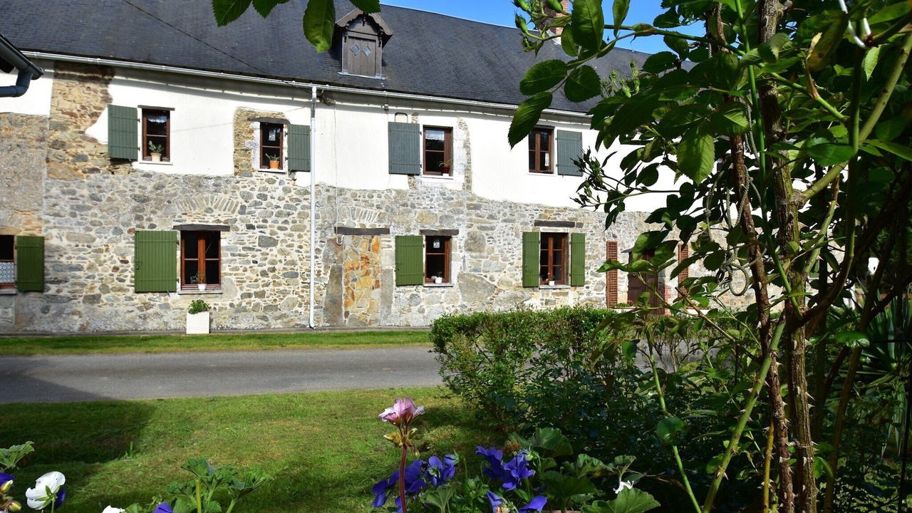 Photo of Outdoor in Saint-Sauveur-Lendelin