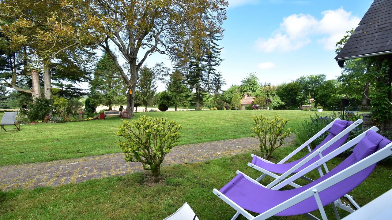 Photo of Patio Balcony in Saint-Sauveur-Lendelin