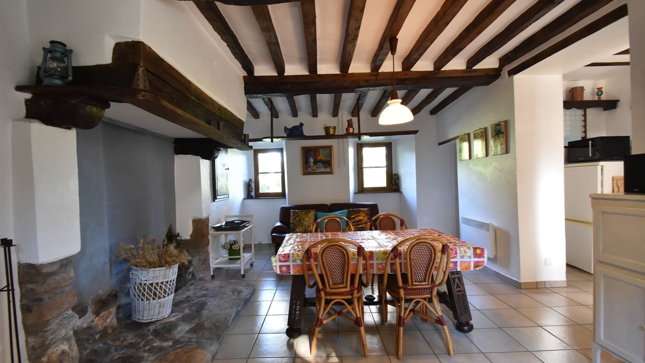 Photo of Livingroom in Saint-Sauveur-Lendelin