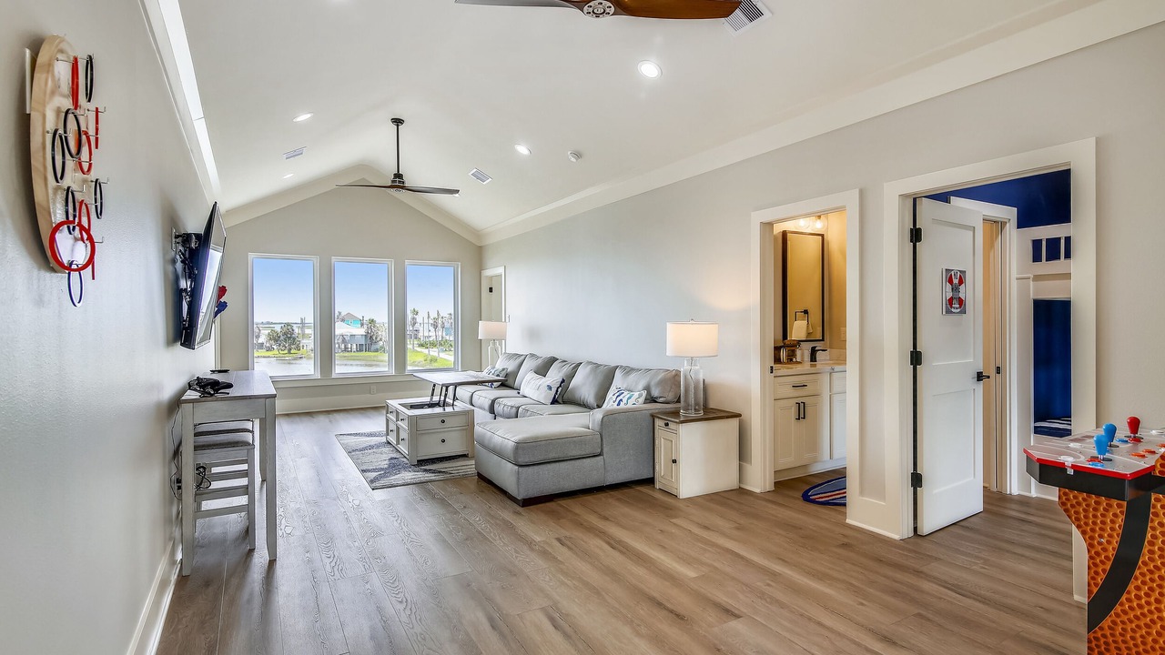 Photo of Bedroom in Jamaica Beach